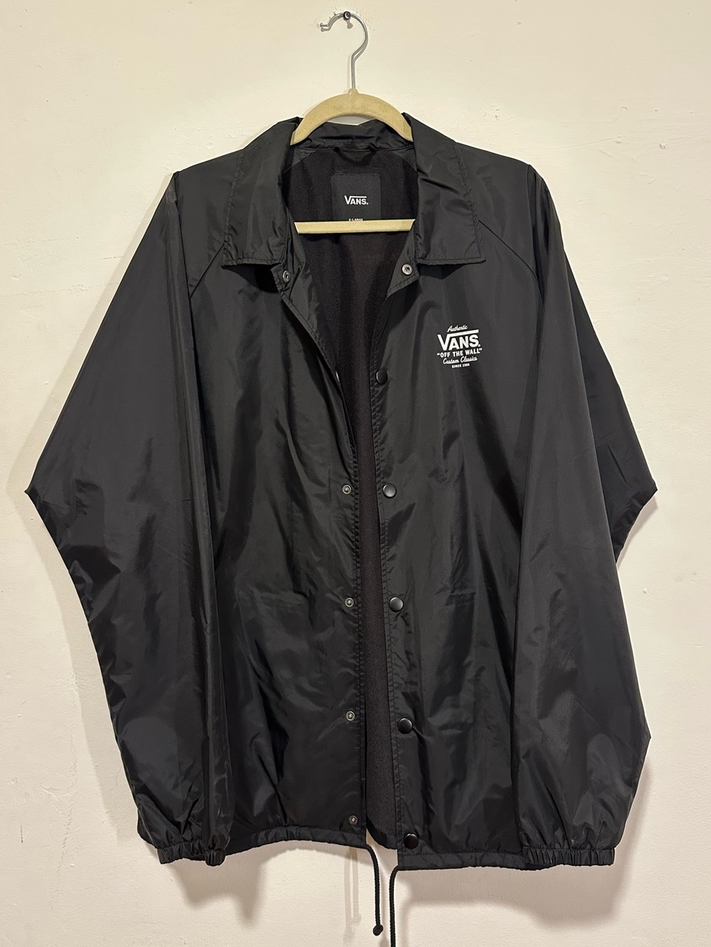 VANS Men’s black windbreaker